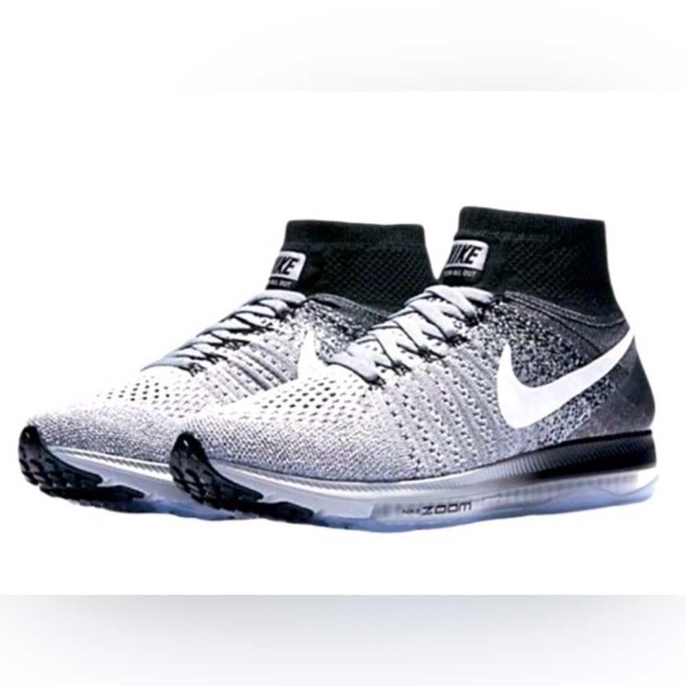 Nike Zoom Women All Out Flyknit Wolf Grey White Black Shoe  Size 7.5 EUC